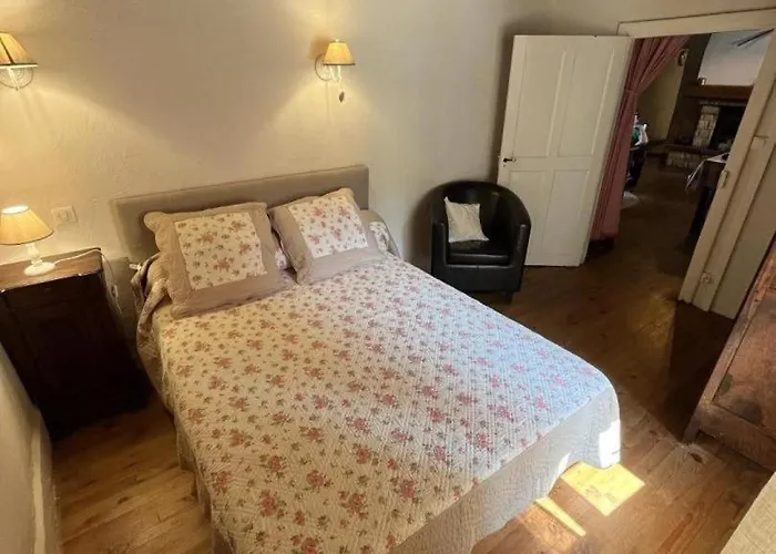 Calouze Hébergement de vacances *